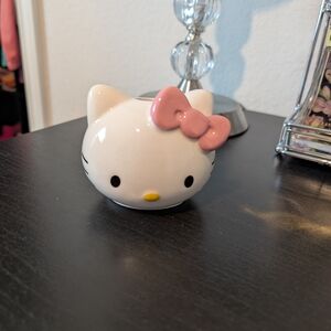 Hello Kitty Ceramic Coin Bank